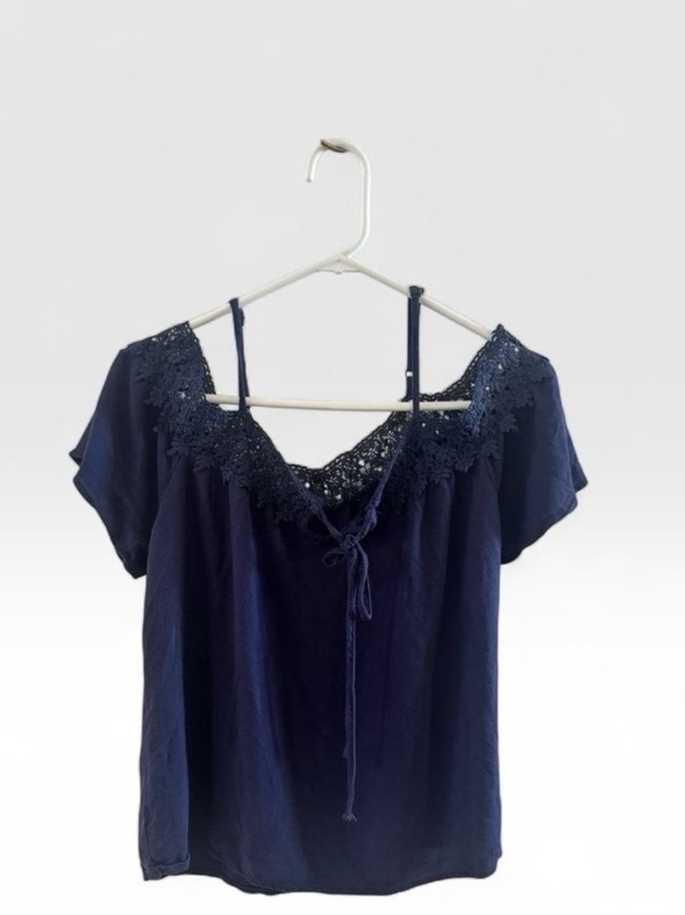 Lace-Trim Navy Off-Shoulder Camisole Top